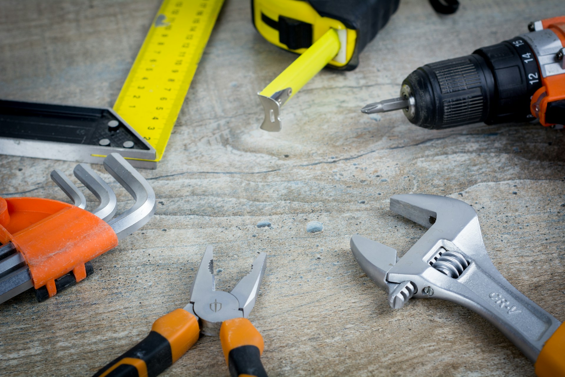 Mantenimiento y Remodelación — Litang Investments